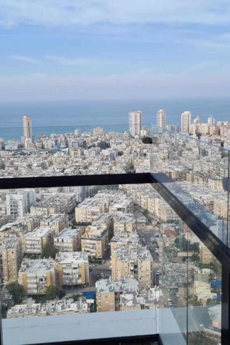 הגבהת-מעקה-זכוכית (1)