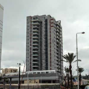 נחל צלמון - צור יצחק